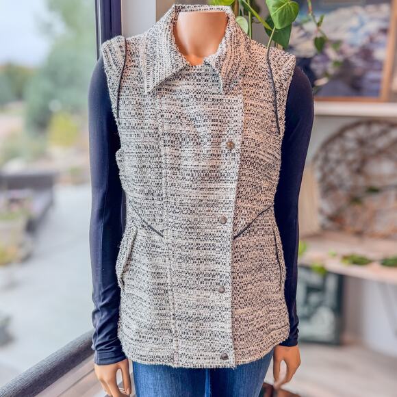 Truth And Pride, Aaron Tweed Vest w/ Black Leather Piping, Women's Medium - Picture 3 of 11